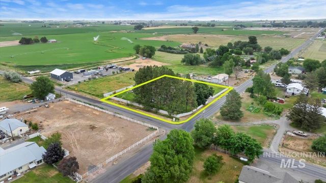 98 West 100 North, Jerome, ID 83338