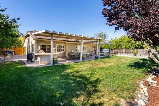 925 Rosebay Way, Templeton, CA 93465