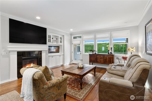 12727 Adair Creek Way NE, Redmond, WA 98053