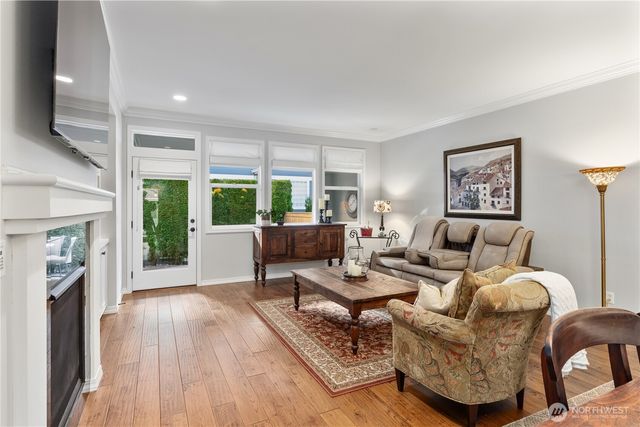 12727 Adair Creek Way NE, Redmond, WA 98053