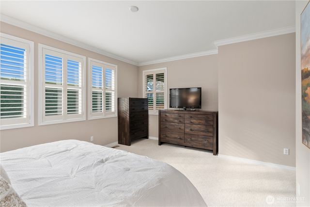 12727 Adair Creek Way NE, Redmond, WA 98053