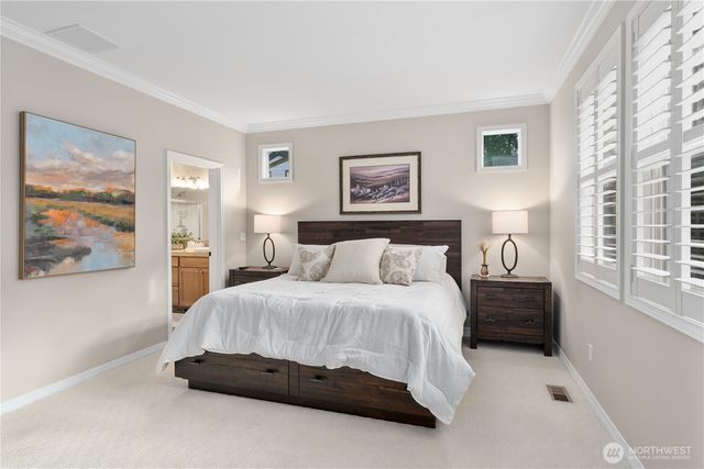 12727 Adair Creek Way NE, Redmond, WA 98053