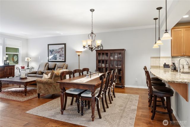 12727 Adair Creek Way NE, Redmond, WA 98053