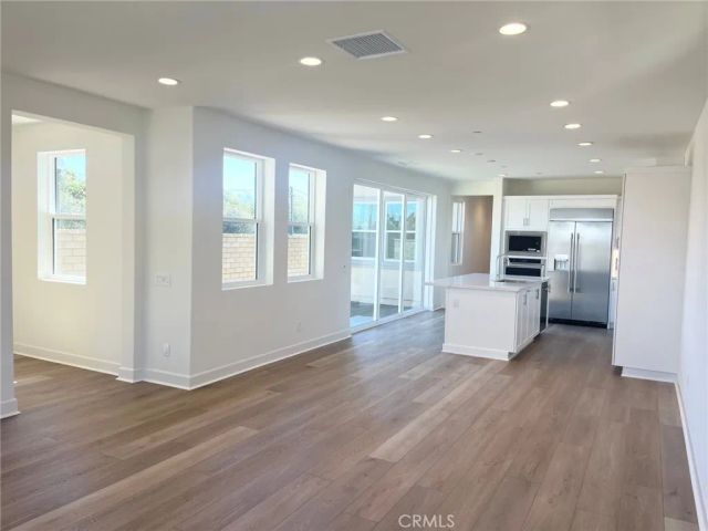 541 Tracy Place, Ventura, CA 93004