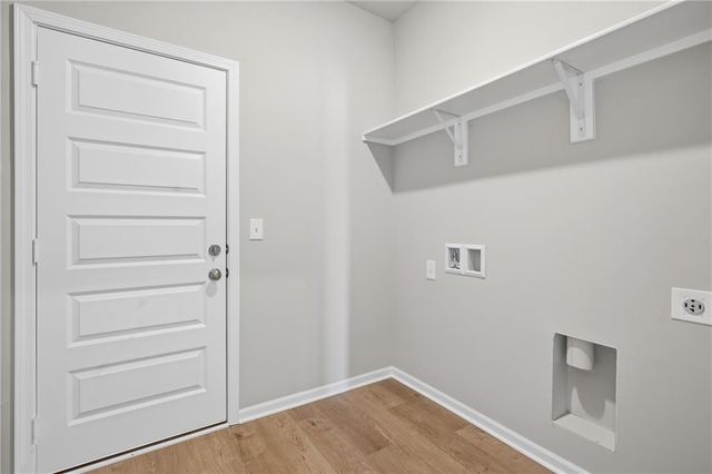 19459 Lincoln Street, Spring Hill, KS 66083