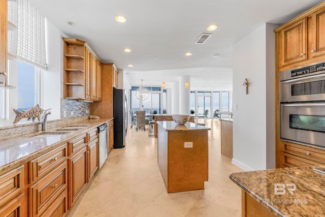 1940 W Beach Boulevard, Gulf Shores, AL 36542