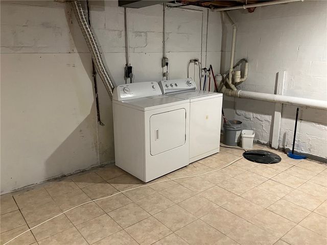 553 French Road, Brighton, NY 14618