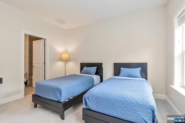 102 Abbe Road, Little Falls, NJ 07424