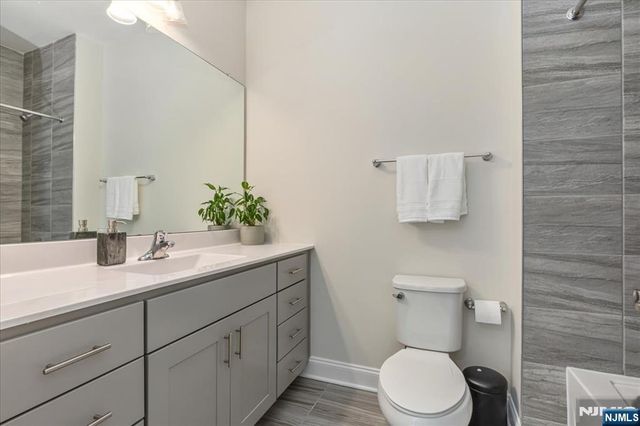 102 Abbe Road, Little Falls, NJ 07424