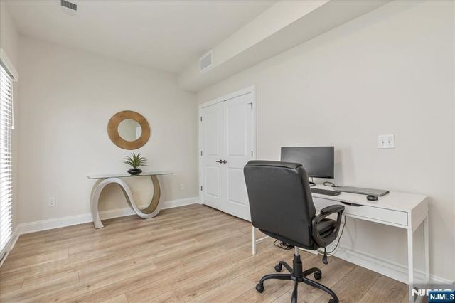 102 Abbe Road, Little Falls, NJ 07424