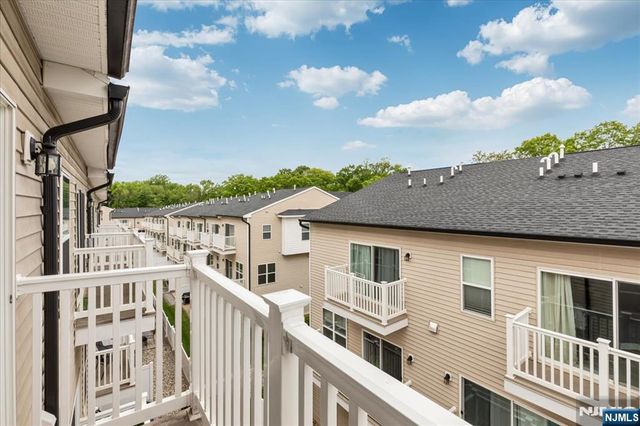 102 Abbe Road, Little Falls, NJ 07424