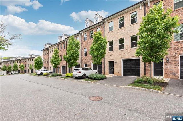 102 Abbe Road, Little Falls, NJ 07424