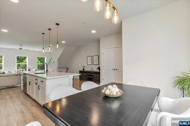 102 Abbe Road, Little Falls, NJ 07424
