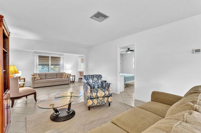 506 SANDPIPER Circle, Delray Beach, FL 33445