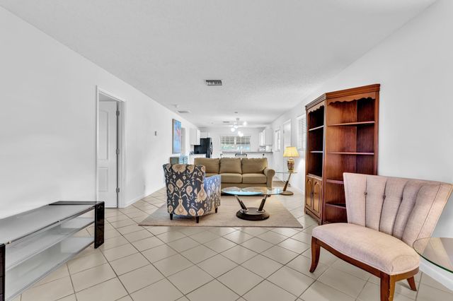 506 SANDPIPER Circle, Delray Beach, FL 33445