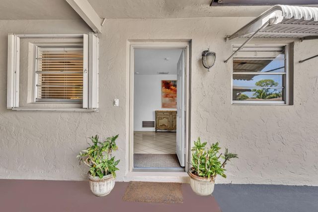 506 SANDPIPER Circle, Delray Beach, FL 33445