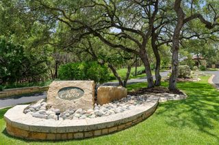 906 Moonlight Bay DR, Spicewood, TX 78669