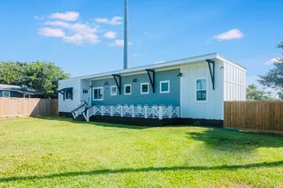 429 E White Ave, Port Aransas, TX 78373