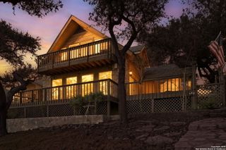 1072 Summit, Canyon Lake, TX 78133