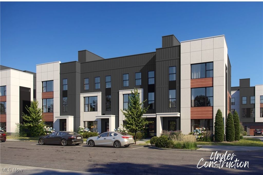 1734 Front Street 35, Cuyahoga Falls, OH 44221