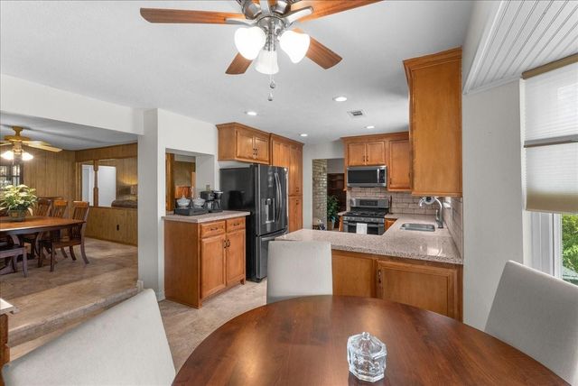 3603 Fleming Drive, Baytown, TX 77521
