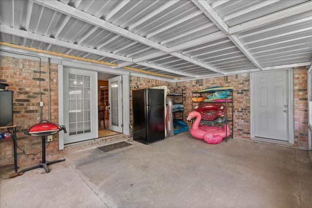 3603 Fleming Drive, Baytown, TX 77521