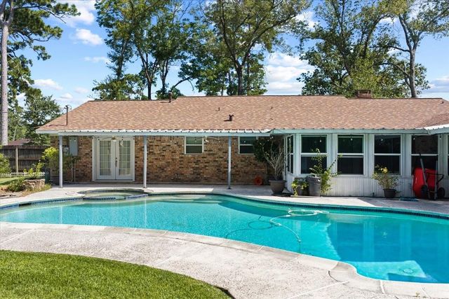 3603 Fleming Drive, Baytown, TX 77521
