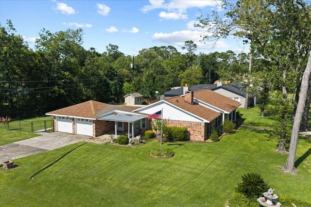 3603 Fleming Drive, Baytown, TX 77521