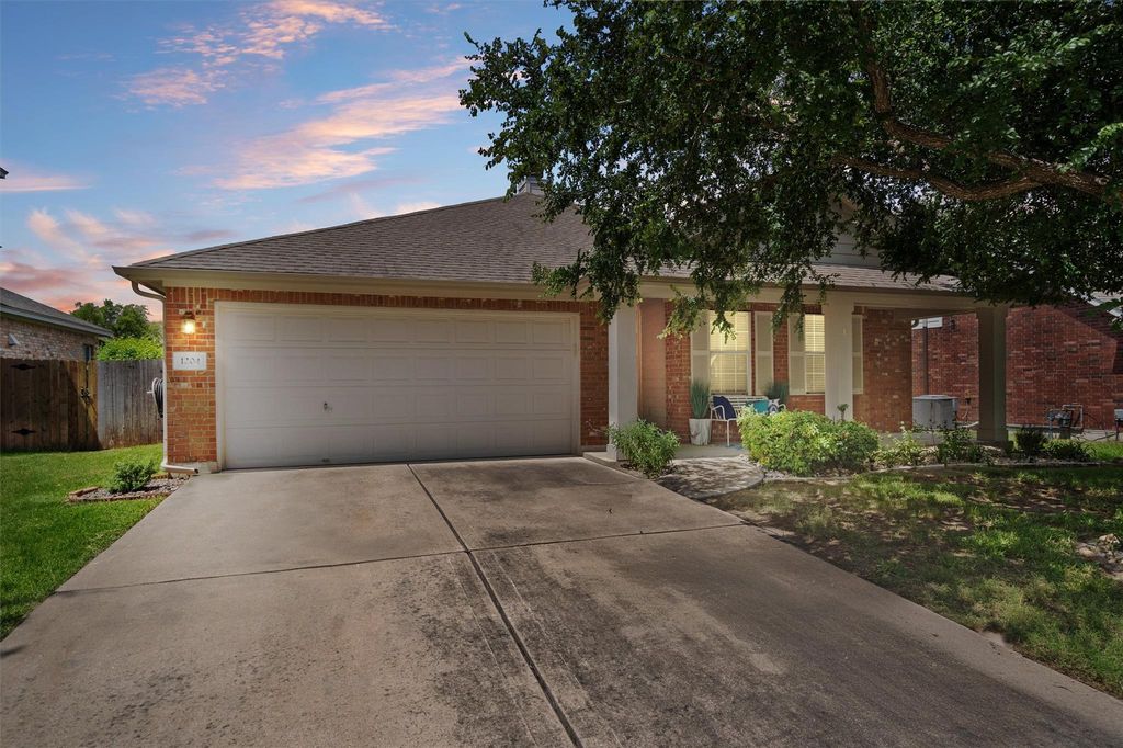 1204 Willowbrook DR, Cedar Park, TX 78613
