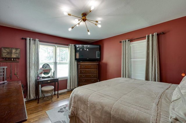 215 Timberlinks Drive, Signal Mountain, TN 37377