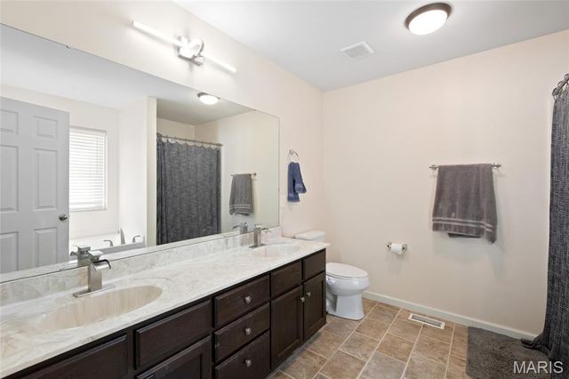 1109 Foxwood Estates Drive, Arnold, MO 63010