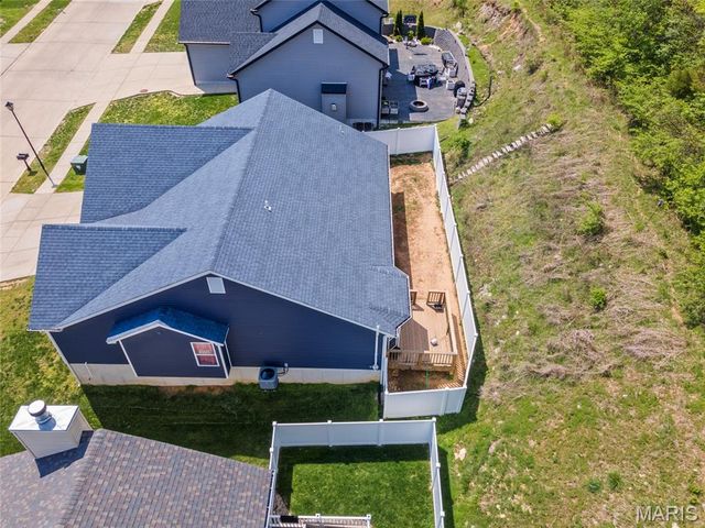1109 Foxwood Estates Drive, Arnold, MO 63010