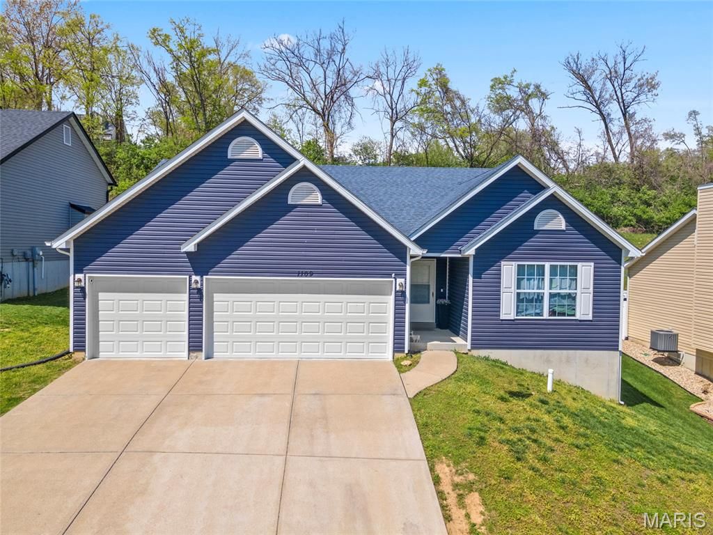 1109 Foxwood Estates Drive, Arnold, MO 63010