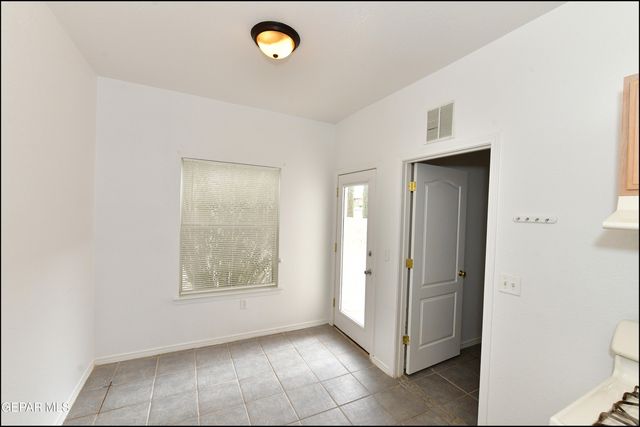 636 Valle De Bravo Place, Horizon City, TX 79928