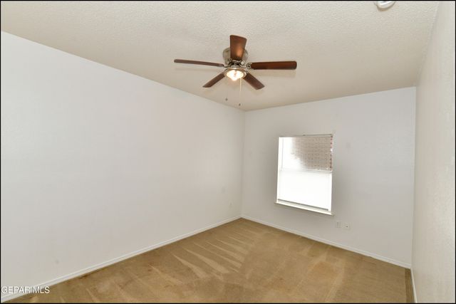 636 Valle De Bravo Place, Horizon City, TX 79928