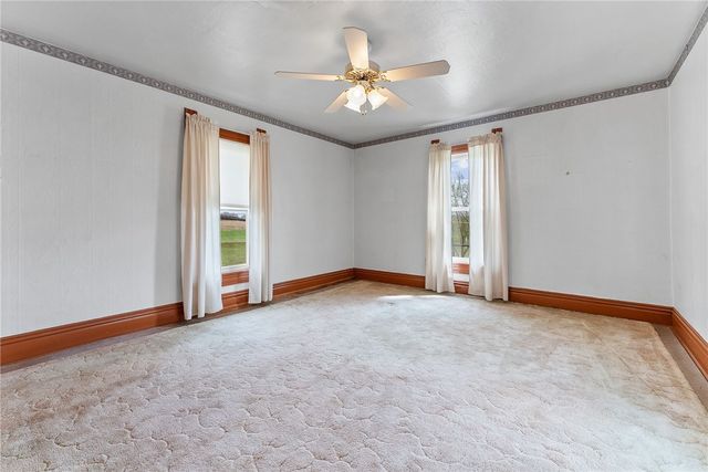 6656 State Route 488, Ellwood City, PA 16051