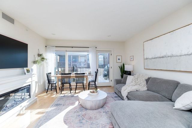 69 Lubec Street 402, Boston, MA 02128