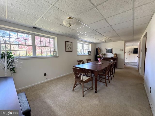 1868 LANCASTER LN, Waterford Works, NJ 08089
