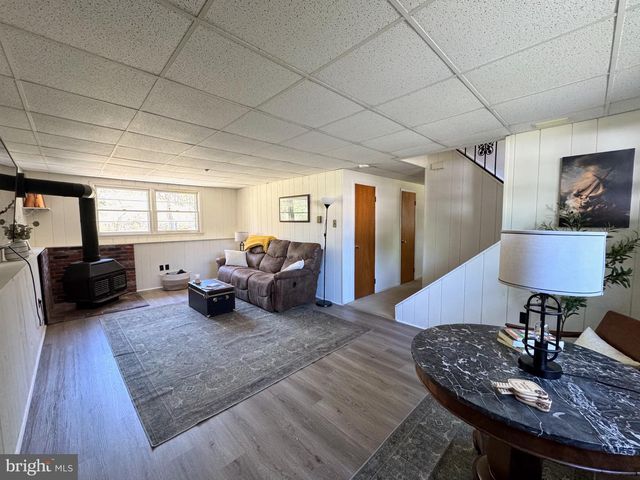 1868 LANCASTER LN, Waterford Works, NJ 08089