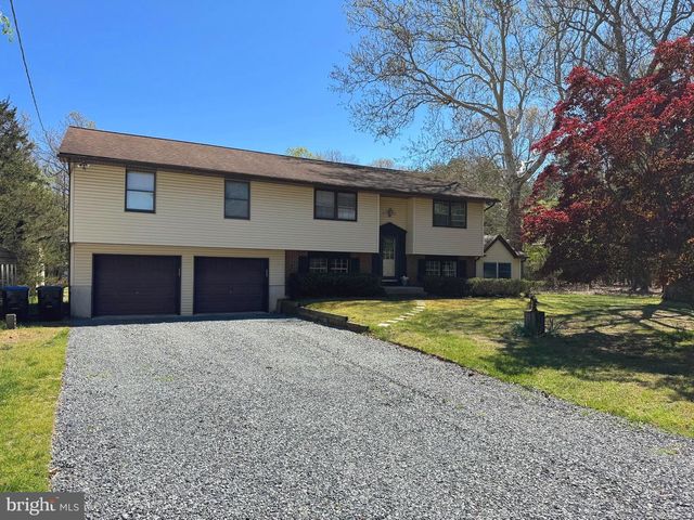 1868 LANCASTER LN, Waterford Works, NJ 08089