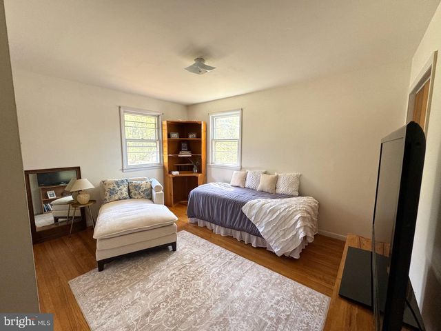1868 LANCASTER LN, Waterford Works, NJ 08089
