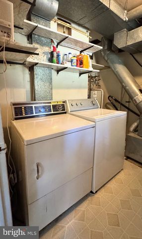 1868 LANCASTER LN, Waterford Works, NJ 08089
