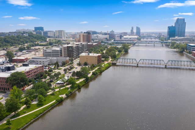 940 Monroe Avenue Nw 338, City Of Grand Rapids, MI 49503