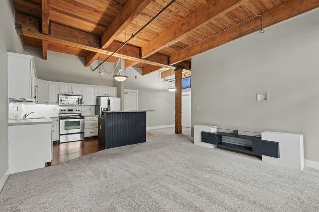 940 Monroe Avenue Nw 338, City Of Grand Rapids, MI 49503