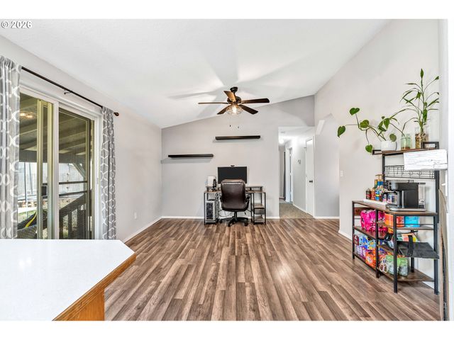 6433 Se AUSTIN Ct, Hillsboro, OR 97123