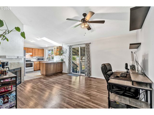 6433 Se AUSTIN Ct, Hillsboro, OR 97123