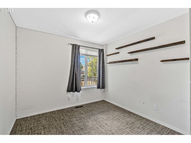 6433 Se AUSTIN Ct, Hillsboro, OR 97123