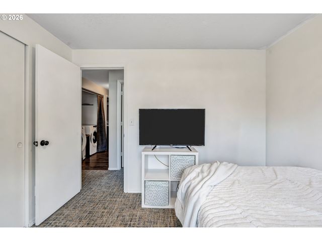 6433 Se AUSTIN Ct, Hillsboro, OR 97123