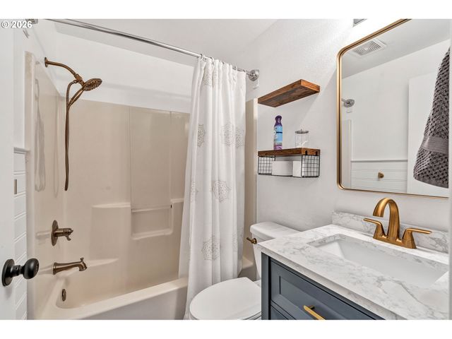 6433 Se AUSTIN Ct, Hillsboro, OR 97123