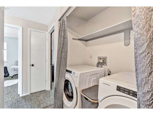 6433 Se AUSTIN Ct, Hillsboro, OR 97123